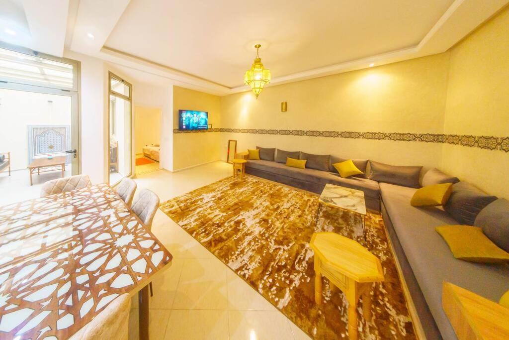 Appartement Tout Confort As-Sawíra Exteriér fotografie